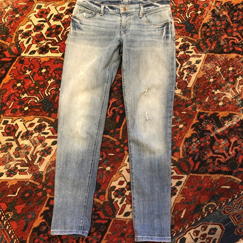 LOFT Relaxed Skinny Women’s Jeans • Size 24